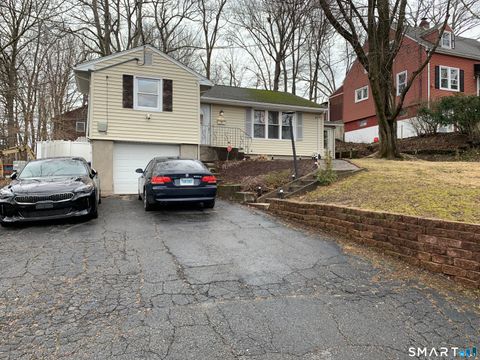 Photo of 15 Lester Street, New Britain, CT 06051 (MLS # 24159355)