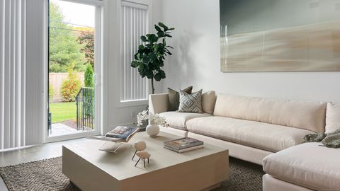 21 Heritage Lane 60 Woodbridge CT 06525