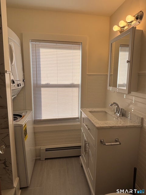 Tiny photo for 268 Humphrey Street #3, New Haven, CT 06511 (MLS # 24208260)