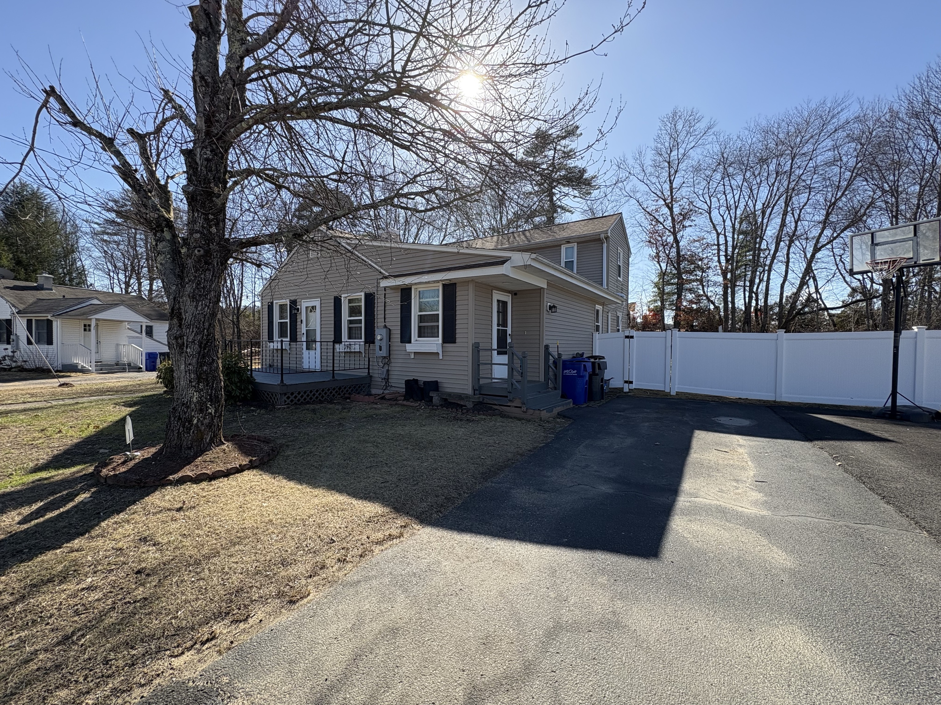 14 W End Street, Stafford, Connecticut image 4