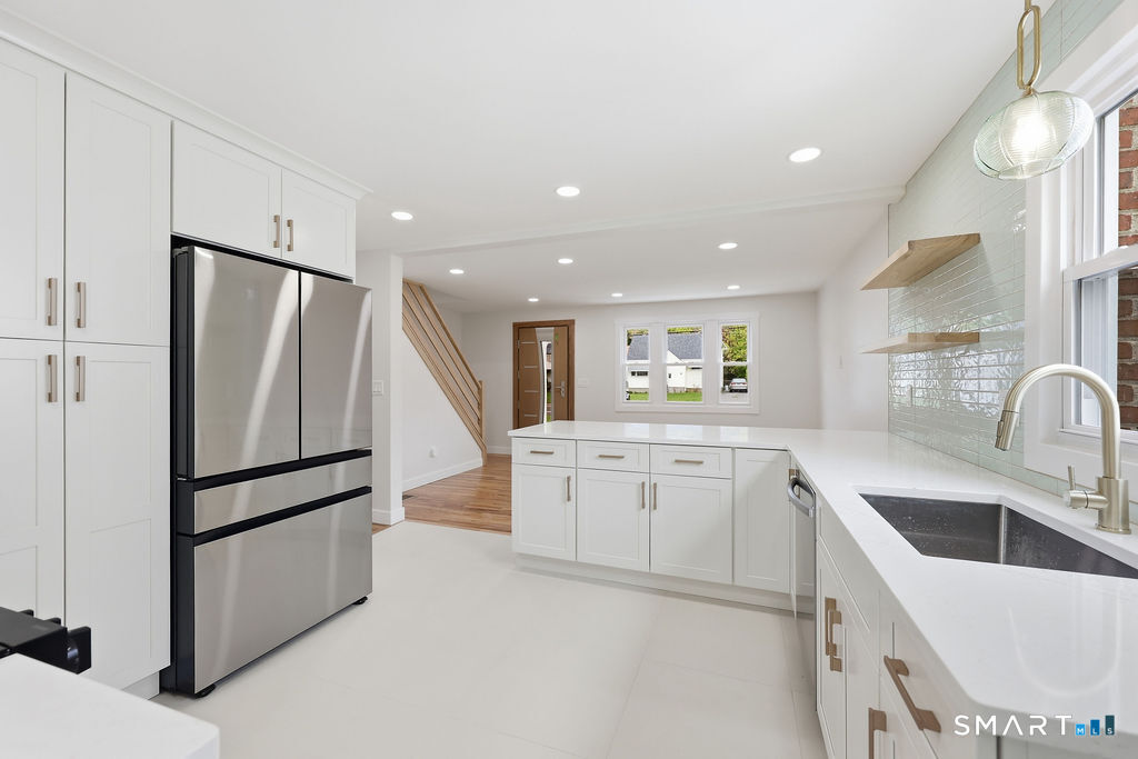 146 Alexander Road