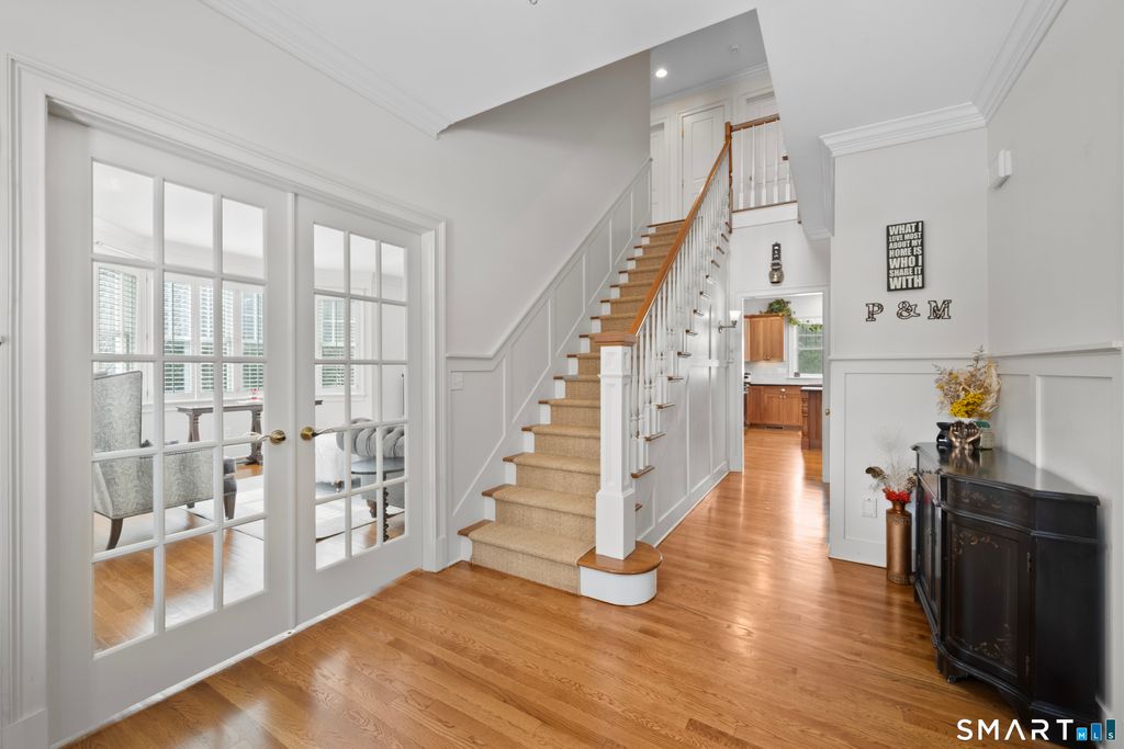 Photo of 239 Silvermine Avenue, Norwalk, CT 06850 (MLS # 24153343)