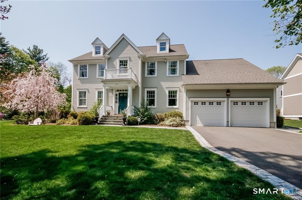 239 Silvermine Avenue