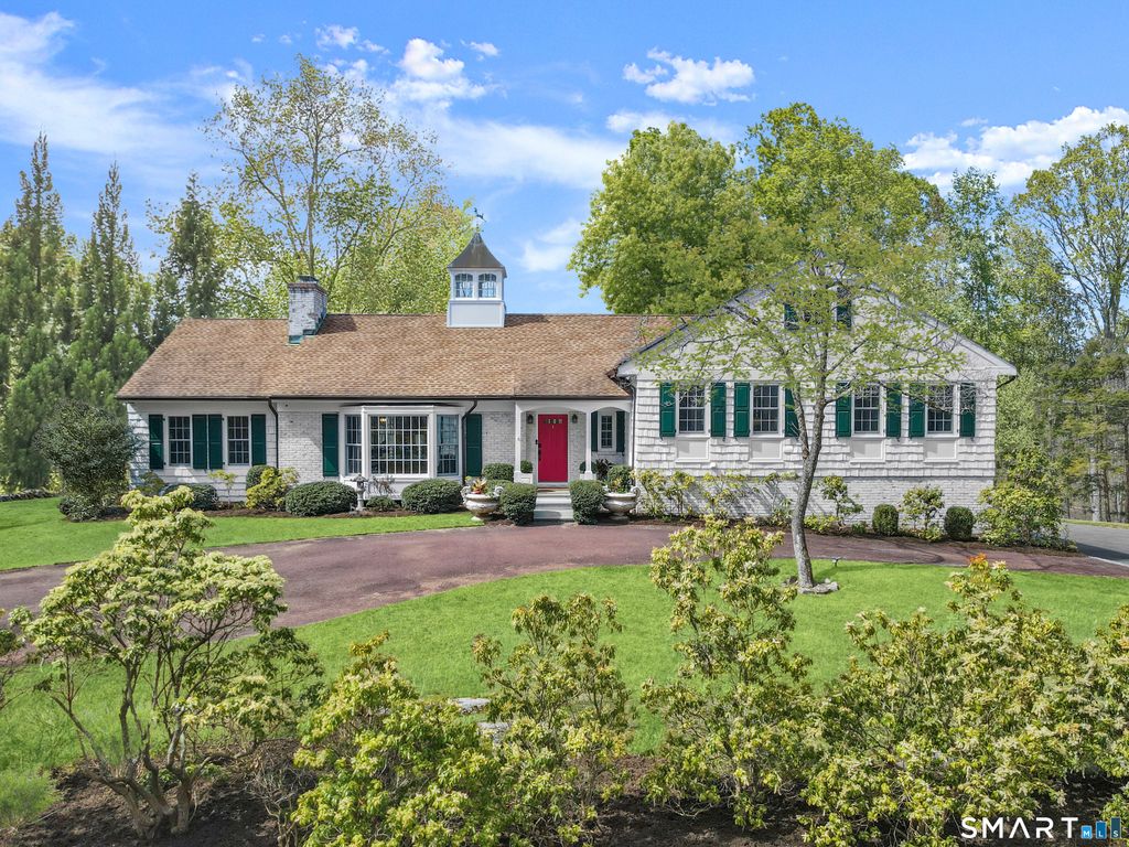 Photo of 55 Stag Lane, Greenwich, CT 06831 (MLS # 24173988)