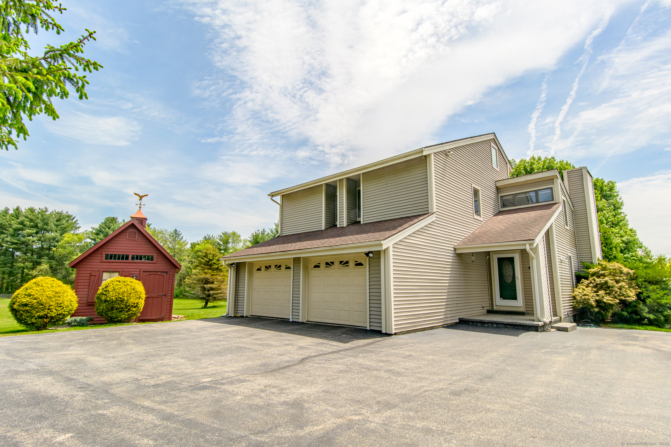 449 E Thompson Road, Thompson, Connecticut image 1