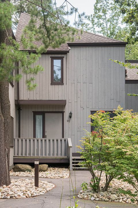 A home in Farmington