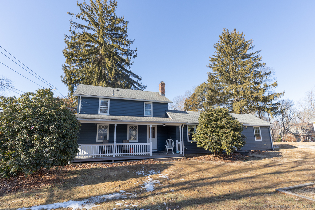 Pine Orchard Road, Branford, Connecticut - 5 Bedrooms  
4 Bathrooms  
15 Rooms - 