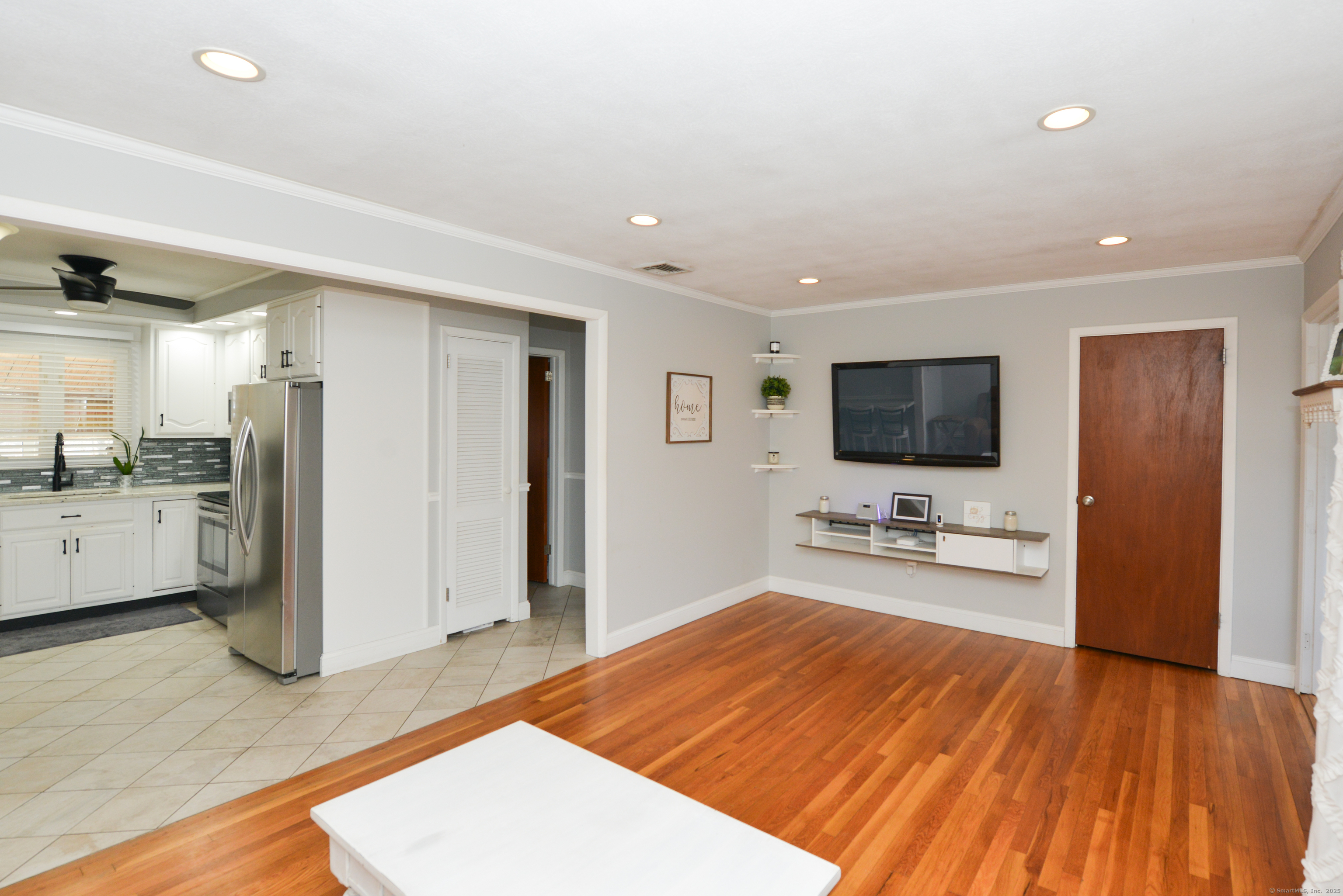 135 Anthony Drive, Bristol, Connecticut image 11