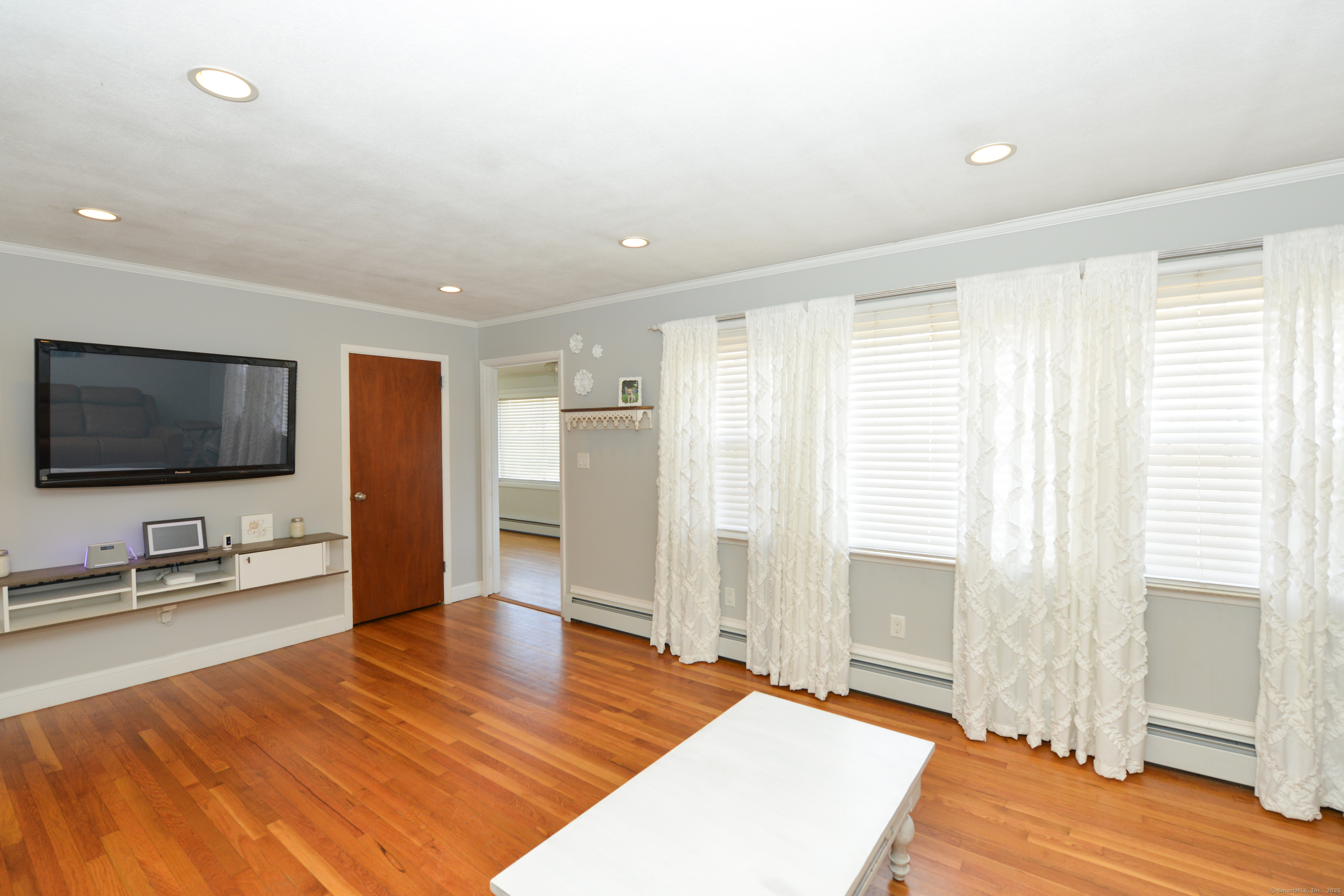 135 Anthony Drive, Bristol, Connecticut image 10
