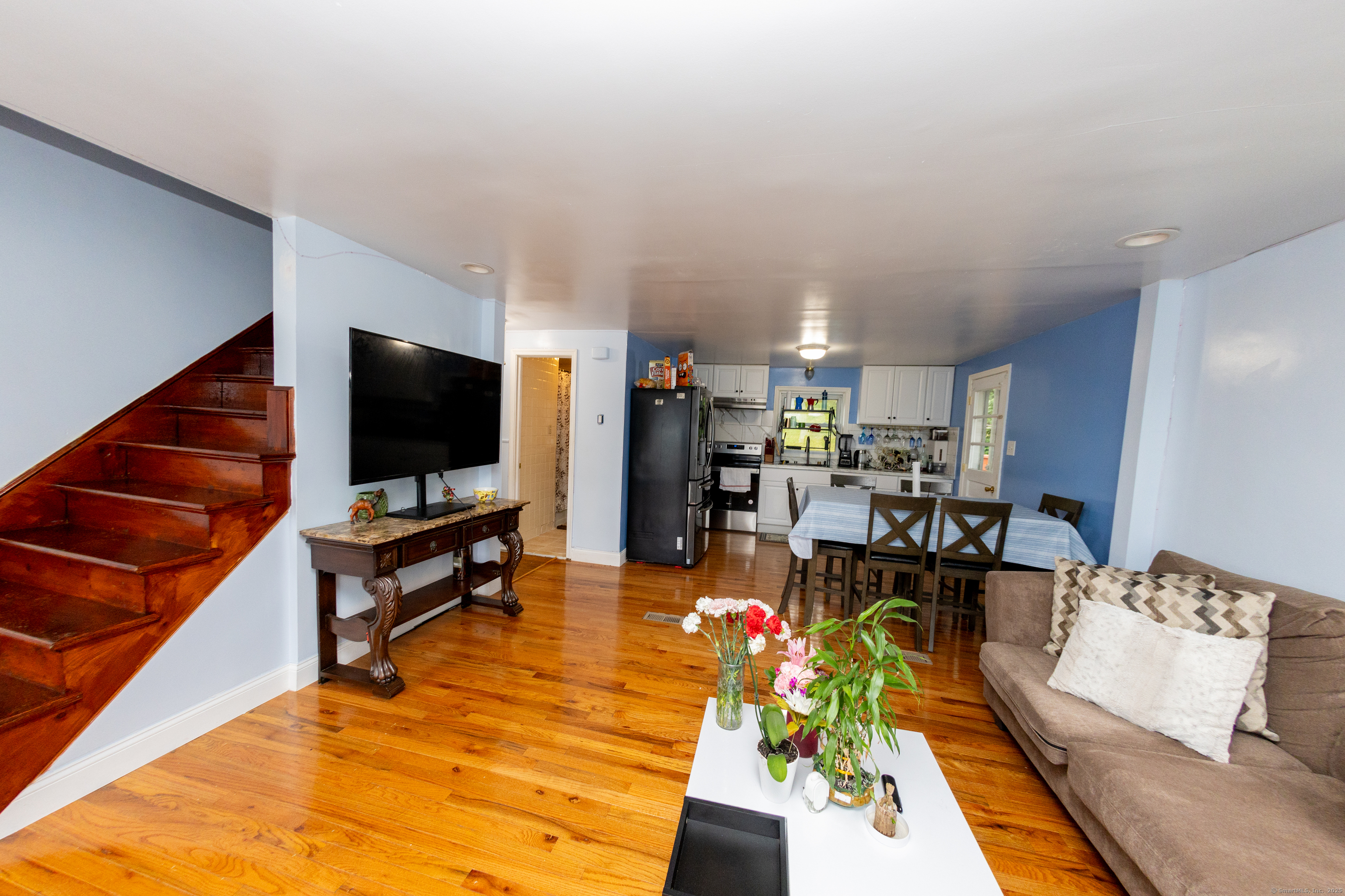 70 Manners Avenue, Naugatuck, Connecticut image 6