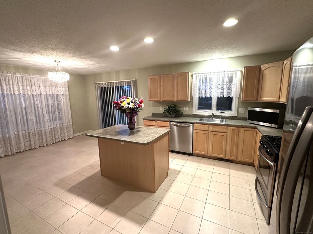 Photo of 785 Norton Road, Berlin, CT 06037 (MLS # 24137467)