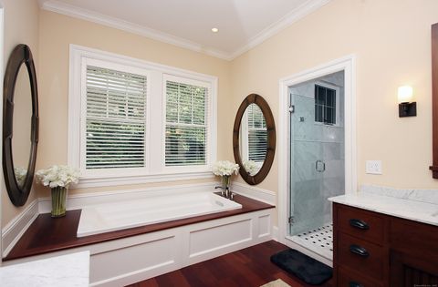 Tiny photo for 25 Sky View Drive, Avon, CT 06001 (MLS # 24104888)