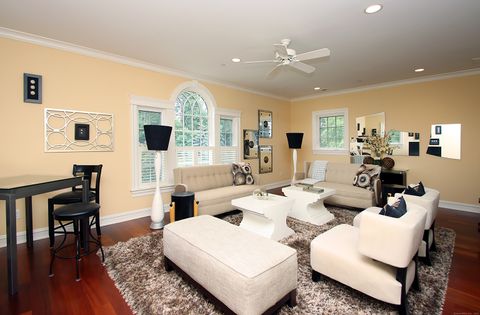 Tiny photo for 25 Sky View Drive, Avon, CT 06001 (MLS # 24104888)