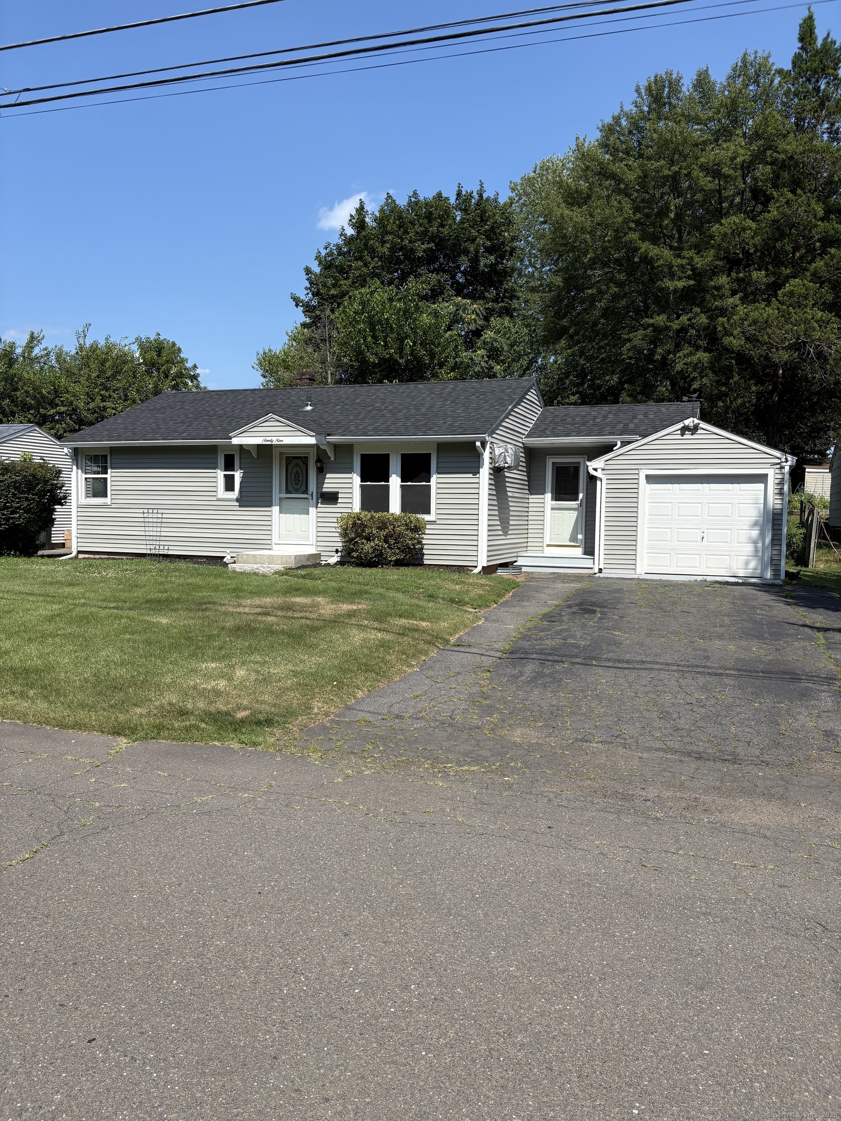 99 Peters Circle