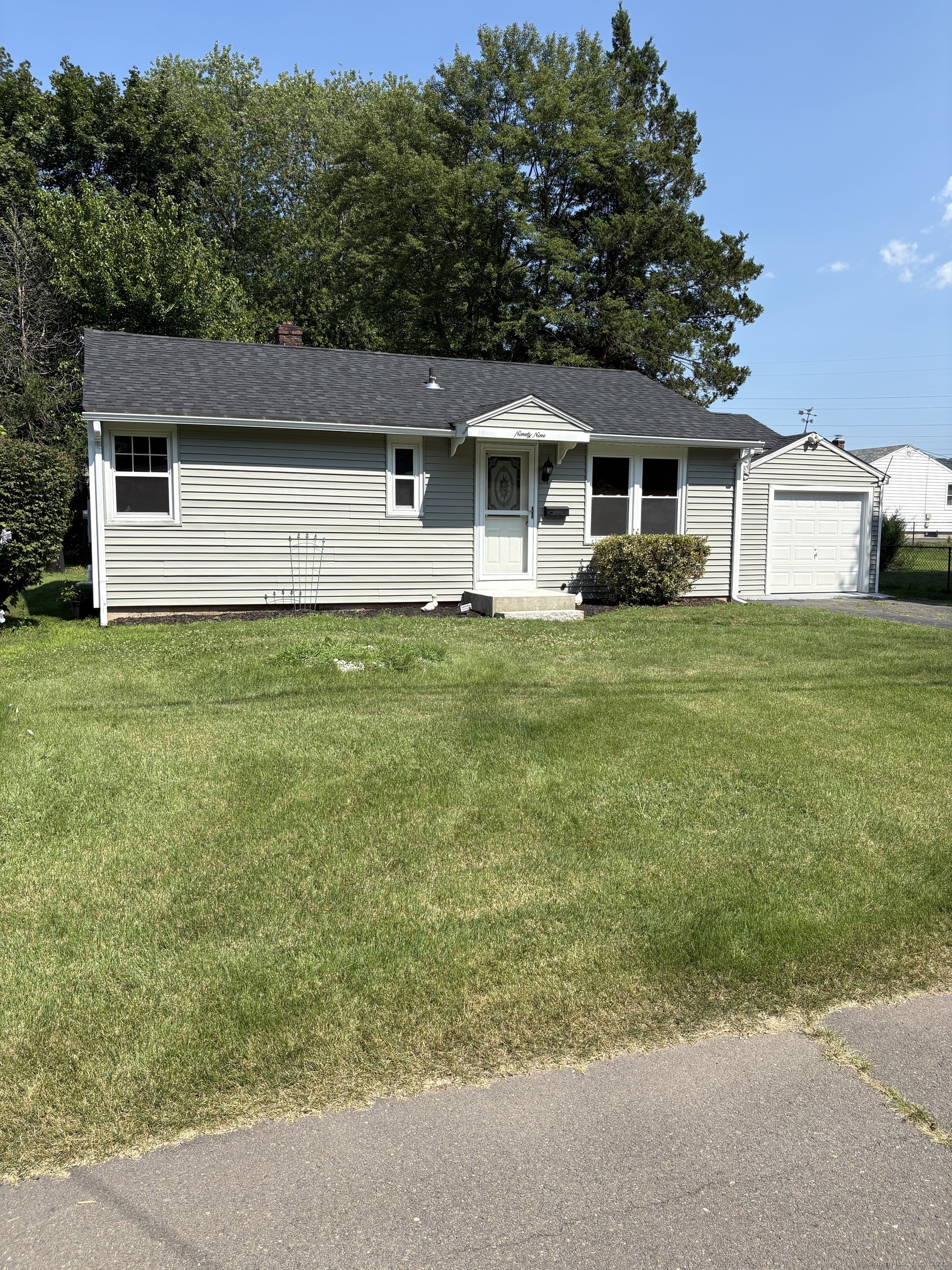 99 Peters Circle