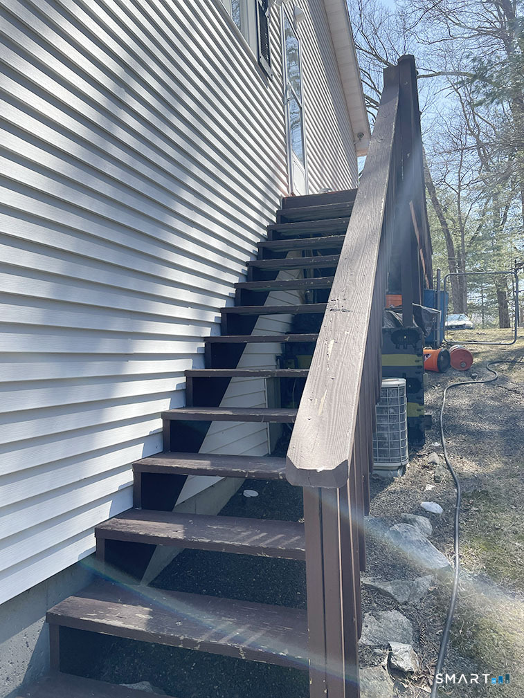 121 South Main Street