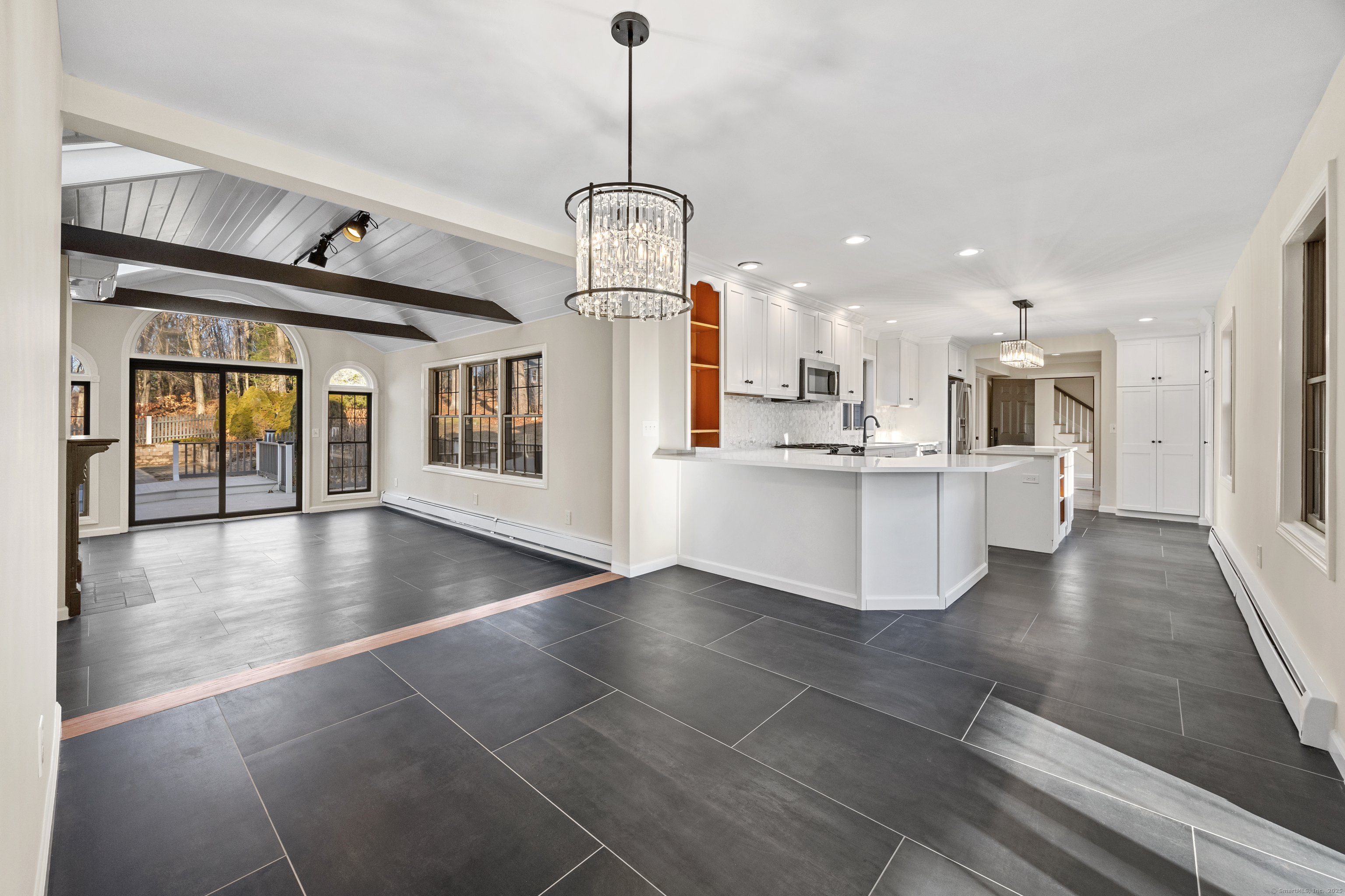 Property for Sale at Shafer Road, New Hartford, Connecticut - Bedrooms: 5 
Bathrooms: 4 
Rooms: 11  - $859,900