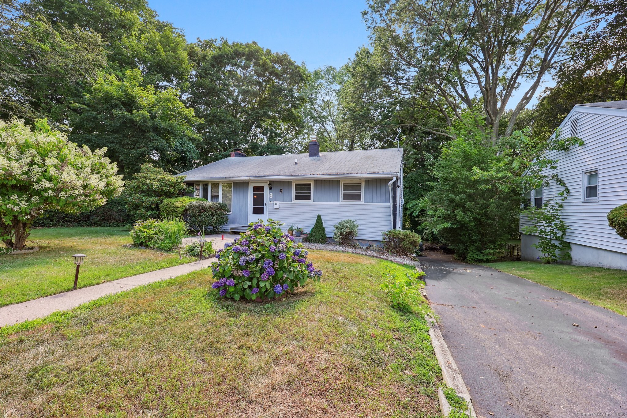 2 Horsley Avenue