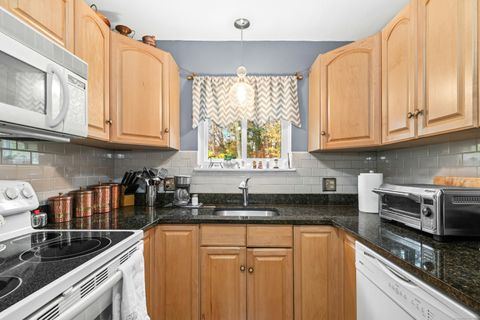 Tiny photo for 214 Heritage Village #A, Southbury, CT 06488 (MLS # 24135527)