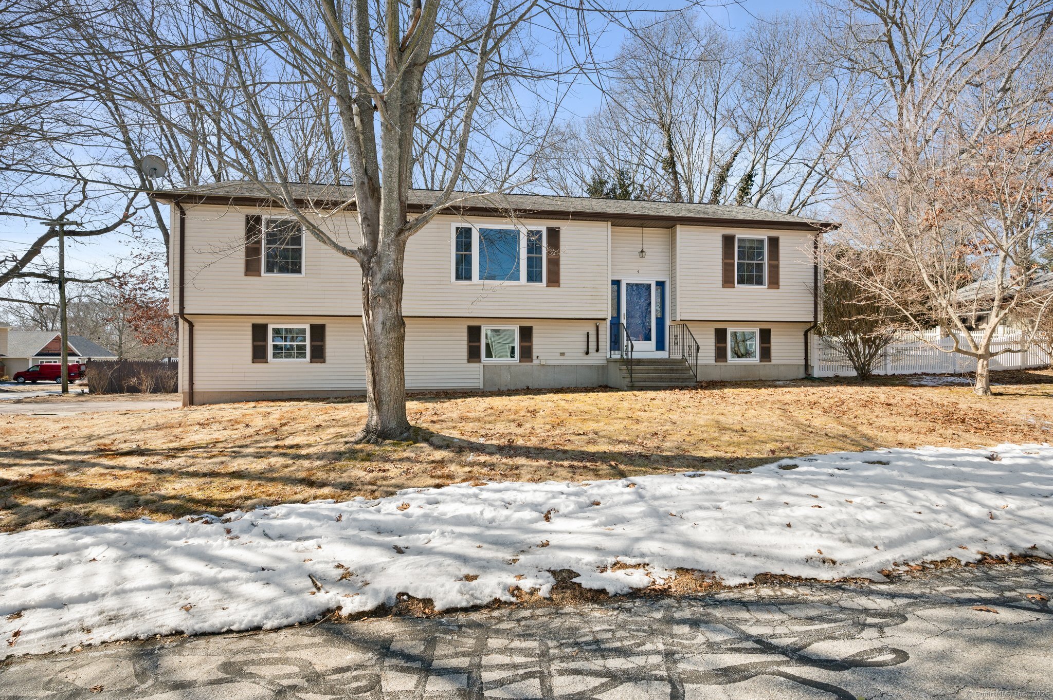4 Oakwood Road, East Lyme, Connecticut image 5
