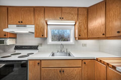 Tiny photo for 237 Boston Road, Middletown, CT 06457 (MLS # 24143133)