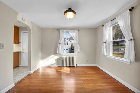 Tiny photo for 237 Boston Road, Middletown, CT 06457 (MLS # 24143133)