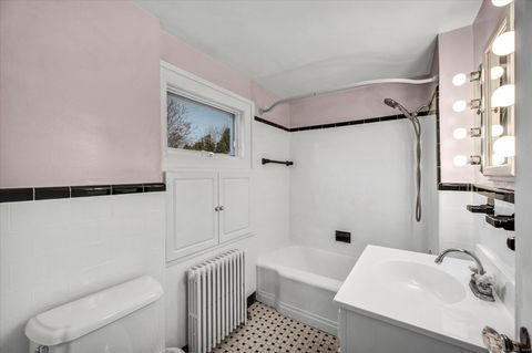 Tiny photo for 237 Boston Road, Middletown, CT 06457 (MLS # 24143133)