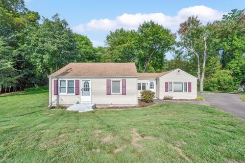 22 Elaine Drive East Windsor CT 06016