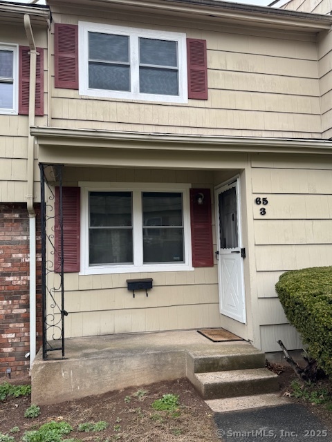 65 Round Tree Drive #3, Naugatuck, Connecticut image 3