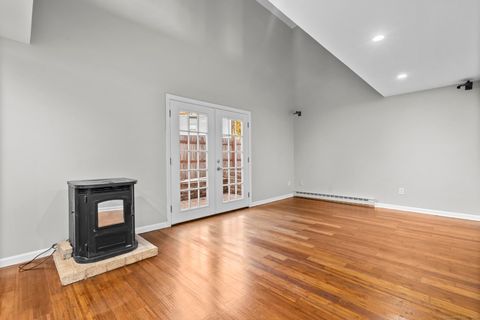 Tiny photo for 67 Braeburn Lane, Middletown, CT 06457 (MLS # 24135994)