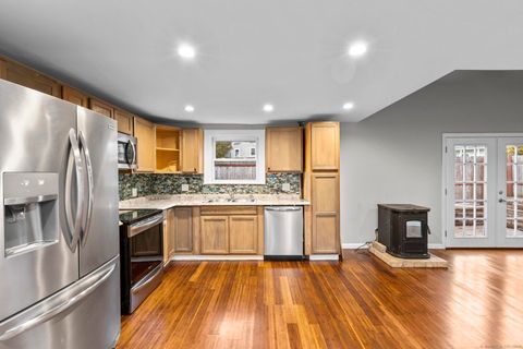 Tiny photo for 67 Braeburn Lane, Middletown, CT 06457 (MLS # 24135994)