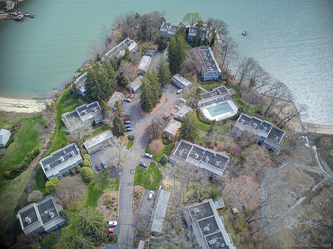 4 Castle Rock #4, Branford, Connecticut image 2