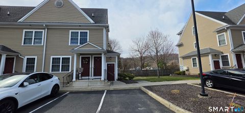 Tiny photo for 20 Orchard Street #112, Brookfield, CT 06804 (MLS # 24162305)