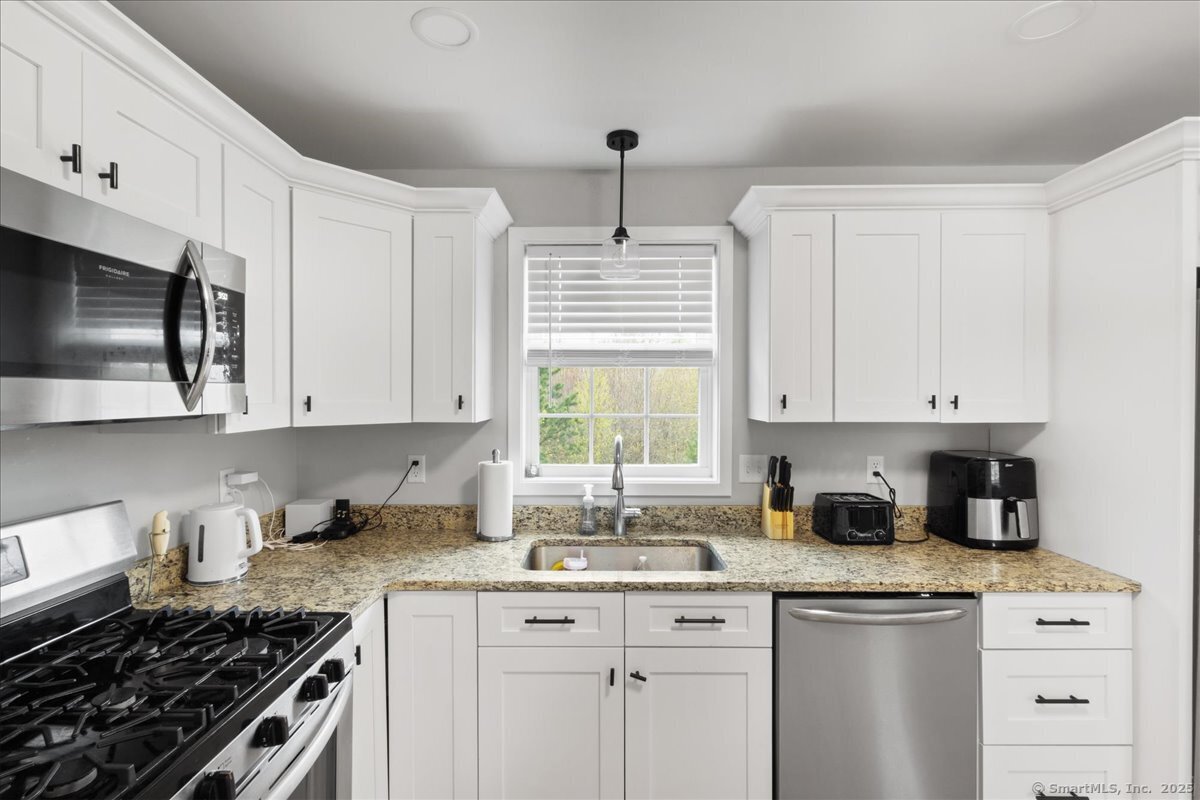 3 Julian Circle #3, Sterling, Connecticut image 16