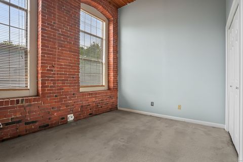 Tiny photo for 16 Vernon Avenue #APT 21, Vernon, CT 06066 (MLS # 24133418)