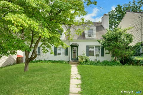 Photo of 114 Pine Hill Avenue, Stamford, CT 06903 (MLS # 24201510)