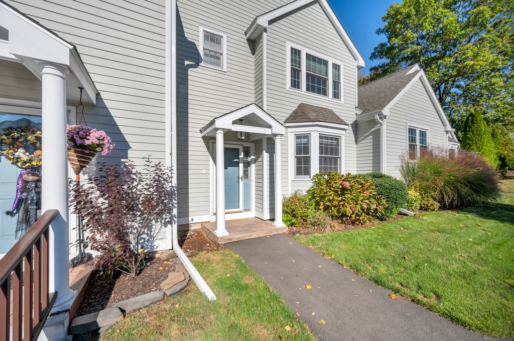 Photo of 7 Cypress Lane #3, Wallingford, CT 06492 (MLS # 24130272)