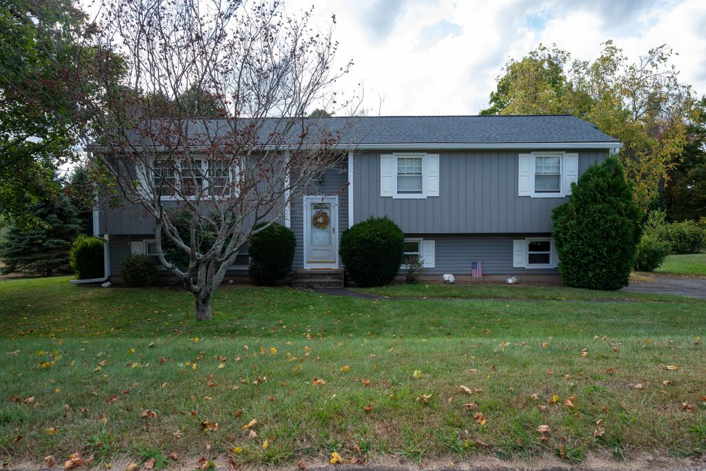Photo of 82 Buena Vista Drive, Southington, CT 06479 (MLS # 24131921)