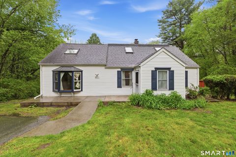 Photo of 37 N Wawecus Hill Road, Norwich, CT 06360 (MLS # 24175606)