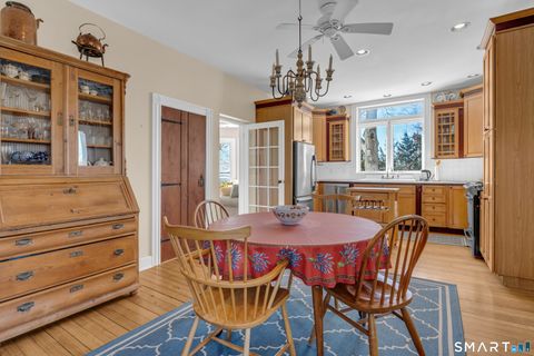 Tiny photo for 178 W Main Street, Clinton, CT 06413 (MLS # 24152336)