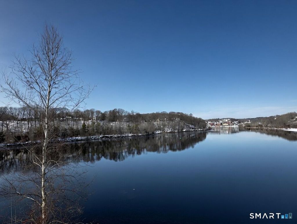 Photo of 68 Thermos Avenue #109D, Norwich, CT 06360 (MLS # 24157571)