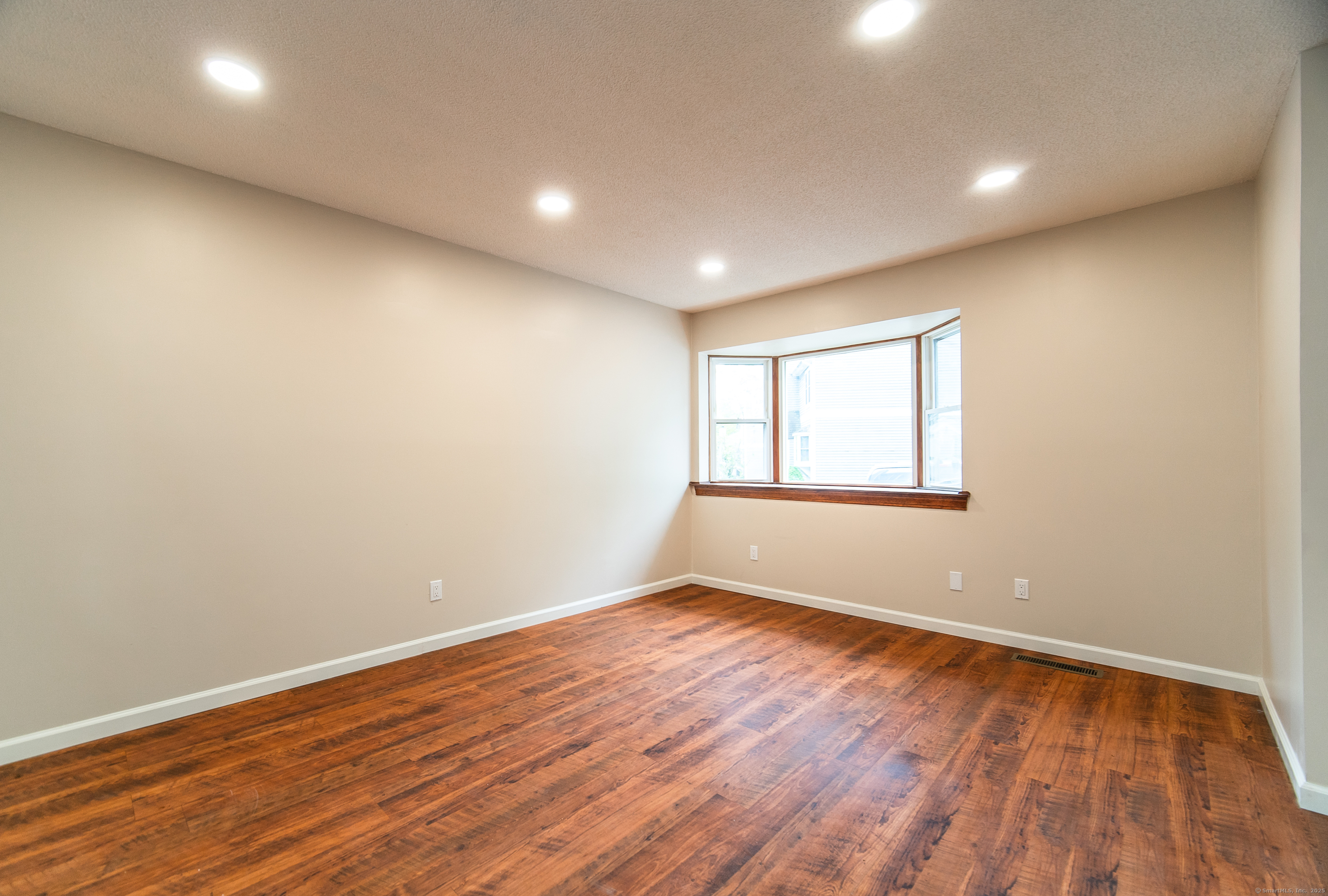 309 Terrace Avenue #18, West Haven, Connecticut image 5