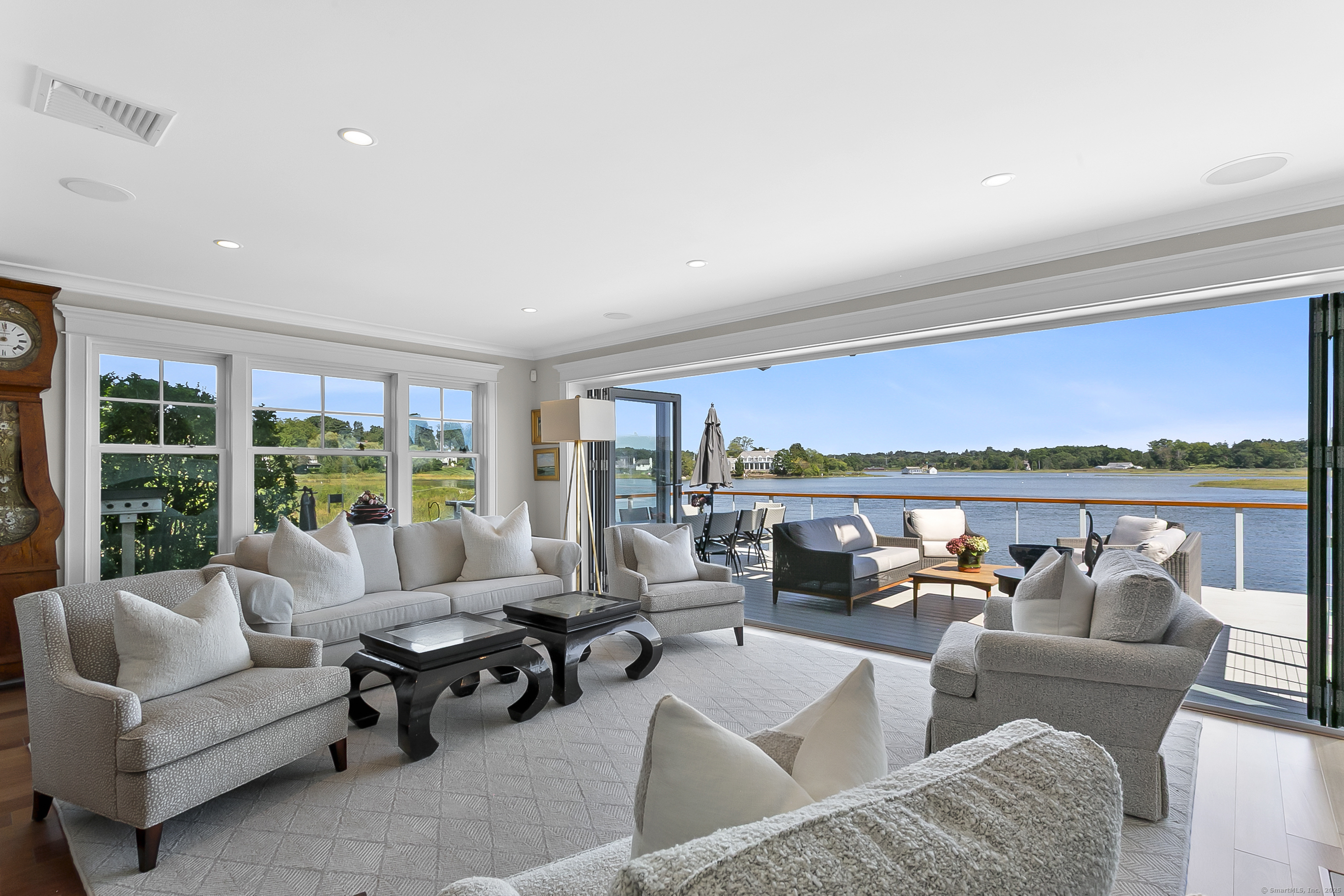 195 Hillspoint Road