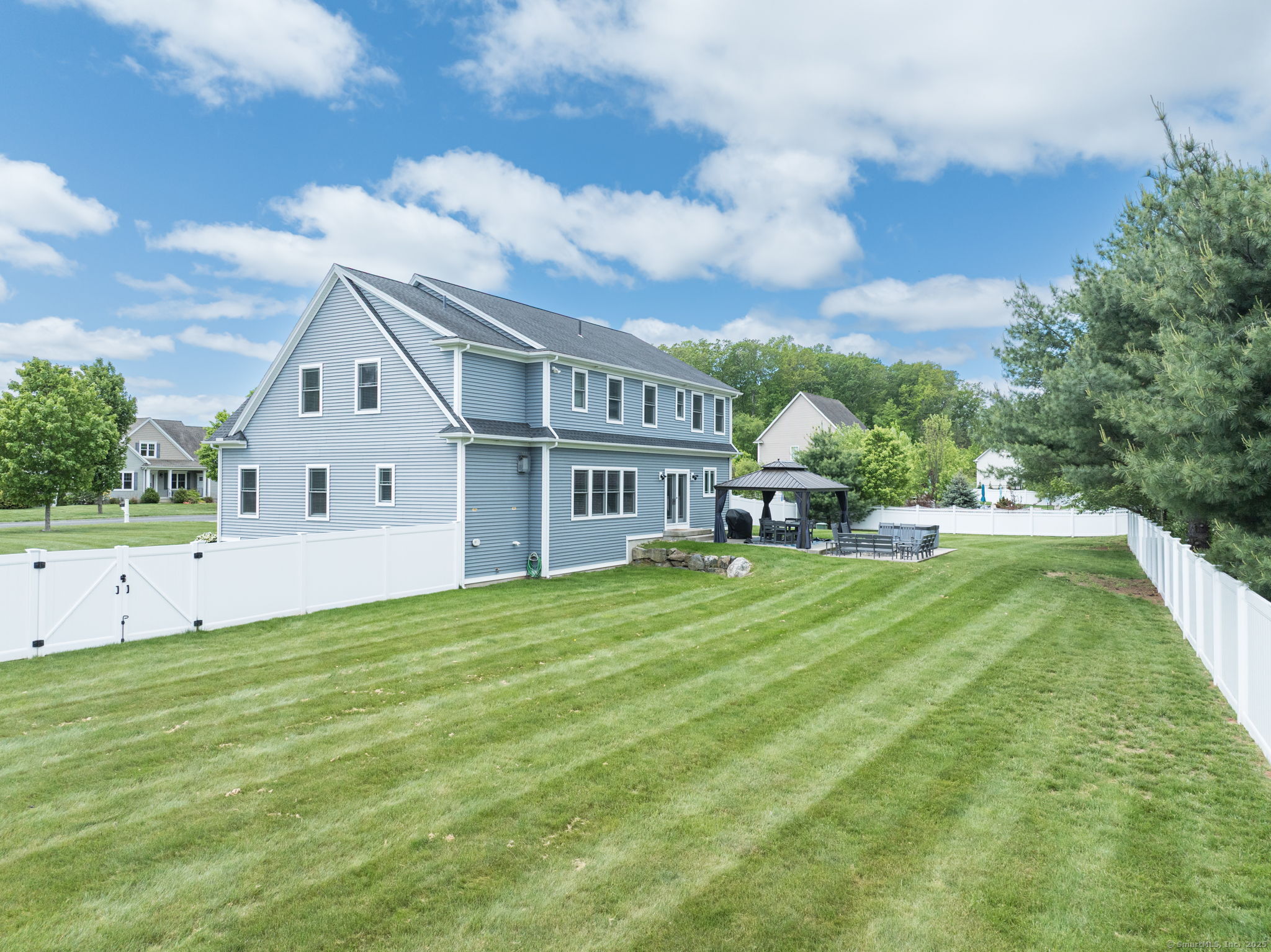 8 Stratton Farms Road, Suffield, Connecticut image 4