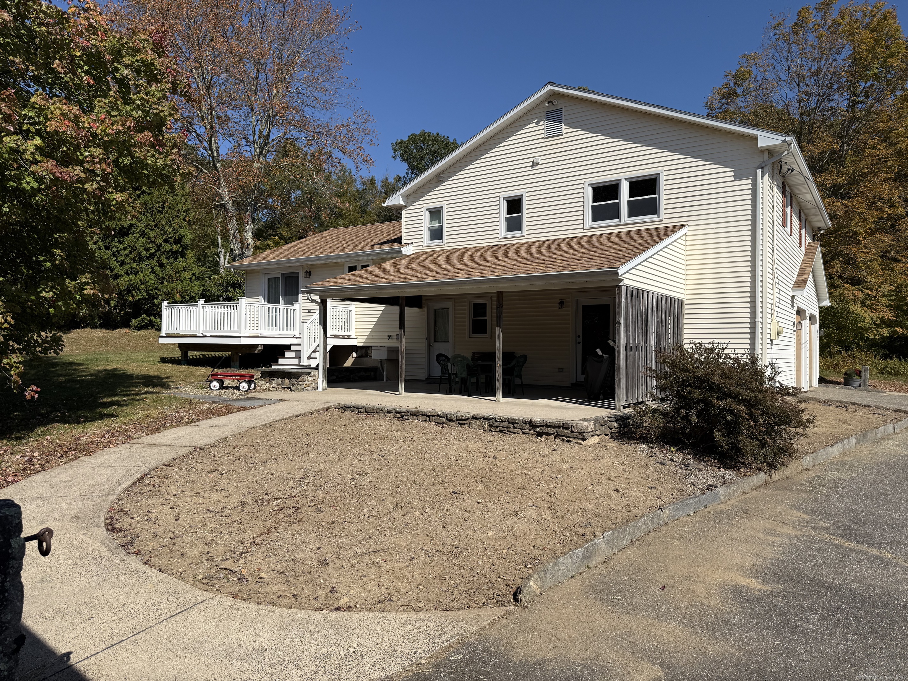 257 East Plymouth Road