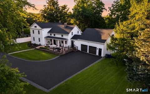 Photo of 20 Harris Road, Avon, CT 06001 (MLS # 24199814)