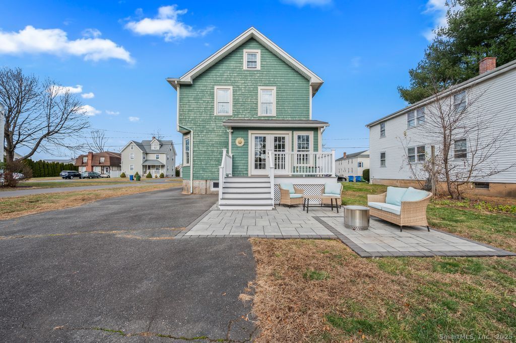 Photo of 31 Melrose Street, Glastonbury, CT 06033 (MLS # 24141858)