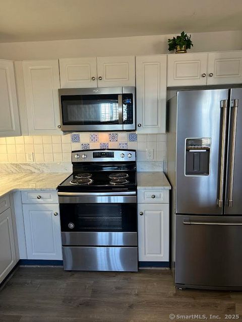 Tiny photo for 59 Courtland Avenue #APT 3K, Stamford, CT 06902 (MLS # 24132929)