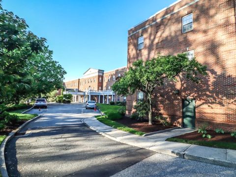 Tiny photo for 59 Courtland Avenue #APT 3K, Stamford, CT 06902 (MLS # 24132929)