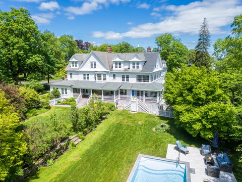 Photo of 304 Main Street, Ridgefield, CT 06877 (MLS # 24097799)